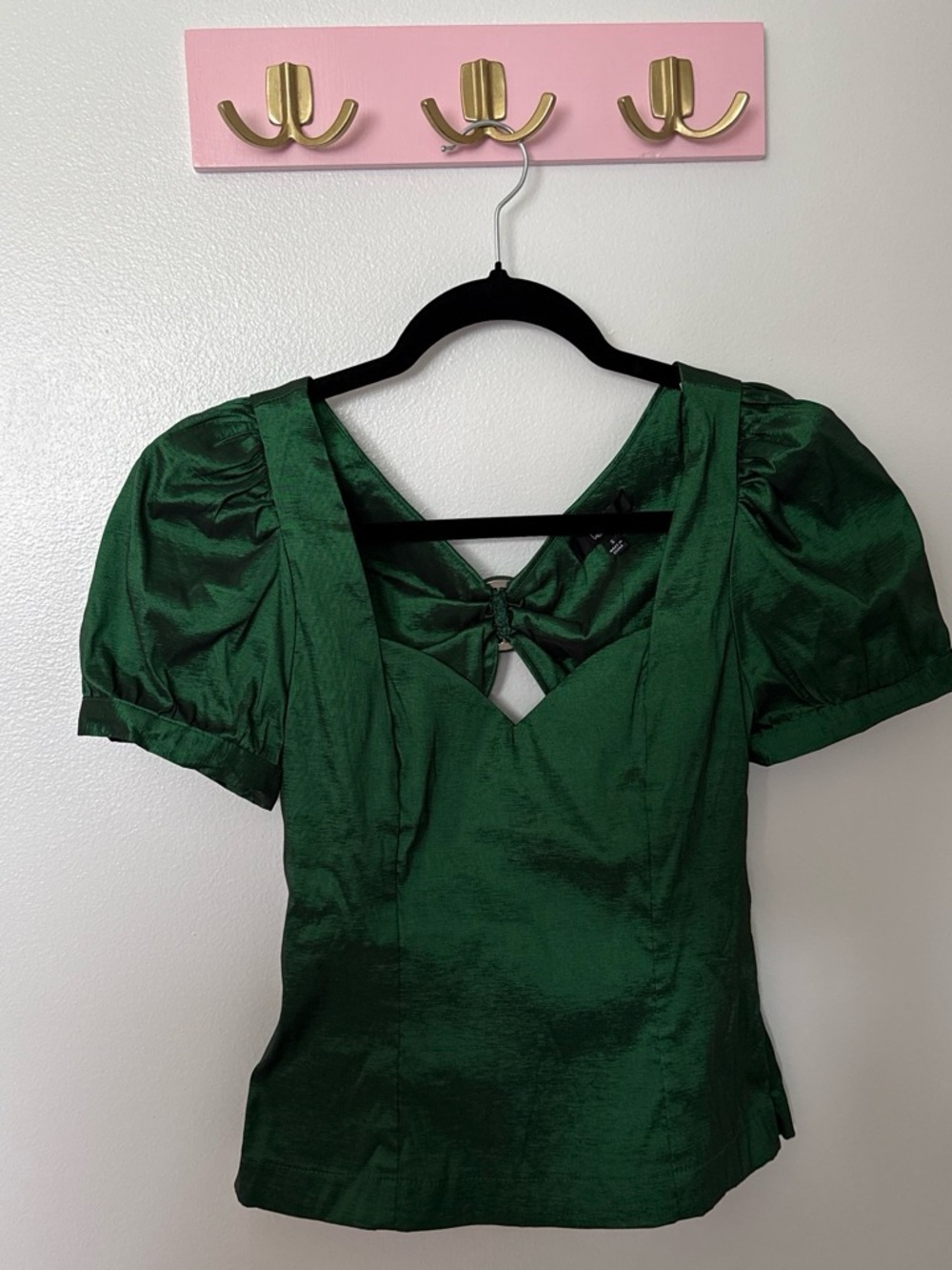 NWT Lulu’s Emerald Puff-Sleeve Sweetheart Neckline